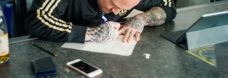 Tanzania tattoo shop: Tattoo Shop In Dar es Salaam, Tanzania